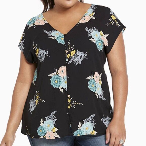 Torrid Black Garden Gush Floral Print Georgette Button Front Blouse Size 1 or 1X - Picture 1 of 8